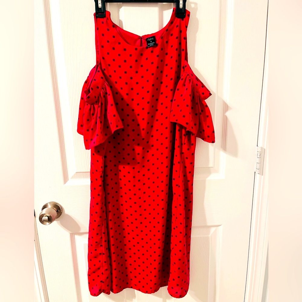Women’s pink dress, cold shoulder, inner lining, size 10